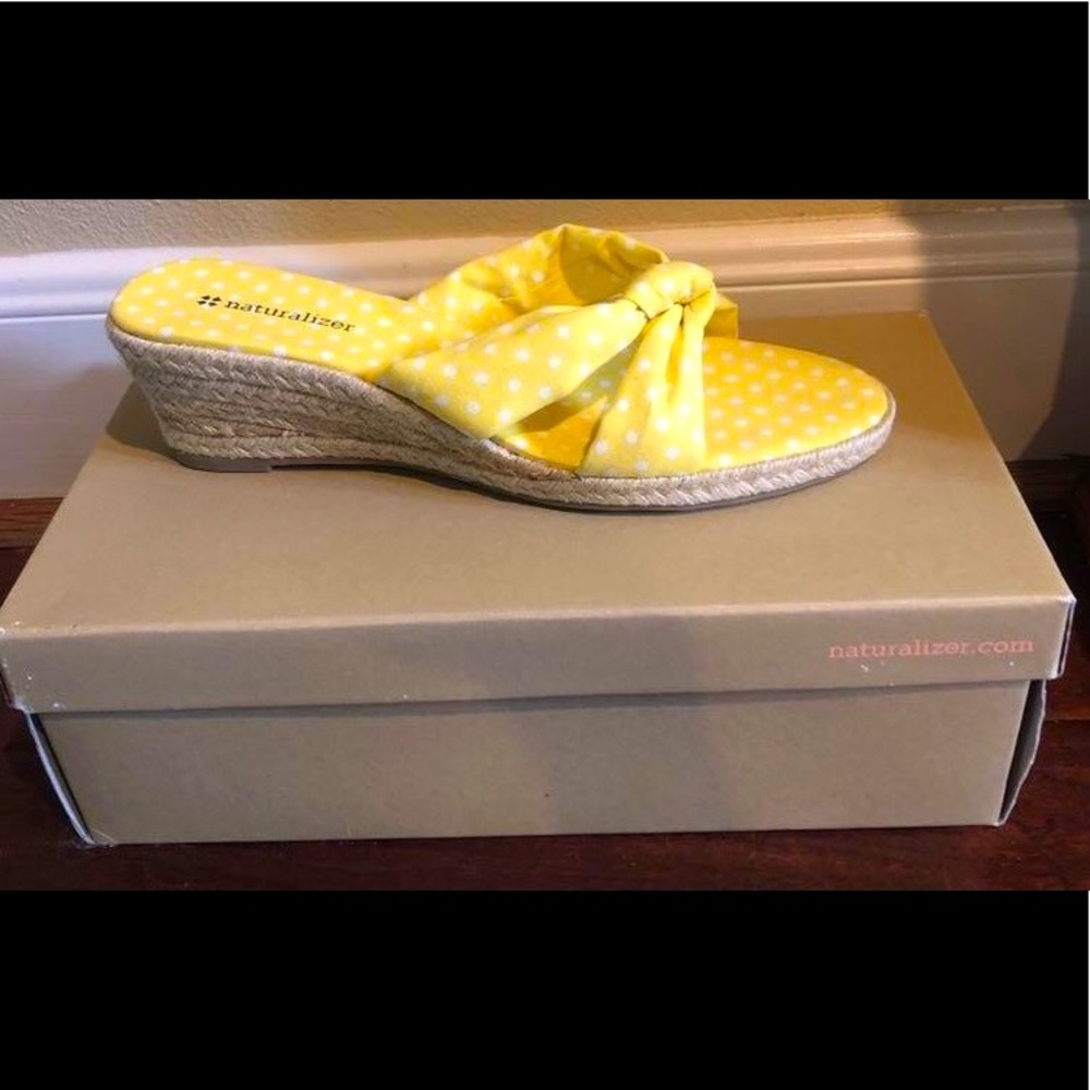 NIB Yellow Polka Dot espadrilles